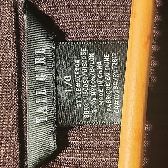 Brown sweater - Picture 4 of 5